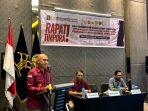 Yan-Wely-Wiguna-Hadiri-Rapat-Pengawasan-Orang-Asing.jpg