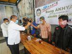 akhyar-ngopi-bareng-abng-becak.jpg