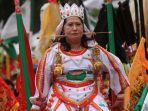 atraksi-tatung-dalam-puncak-perayaan-cap-go-meh.jpg