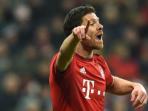 ekspresi-gelandang-bayern-muenchen-xabi-alonsotribunmedan_20160427_101335.jpg