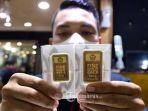 harga-emas-antam-anjlok-tipis-awal-pekan.jpg
