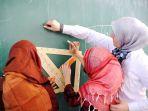 ilustrasi-hijab_ilustrasi-anak-berhijab_.jpg