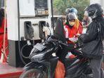 isi-BBM-di-SPBU-belum-lama-ini.jpg