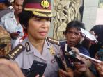 kabid-humas-polda-sumut-polda-sumut-kombes-rina-sari-gintingtribun35_20161018_194001.jpg
