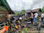 kebakaran-rumah-adat-Batak-Toba-yang-hangus.jpg