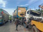 kecelakaan-beruntun-di-Asahan-truk-ringsek.jpg