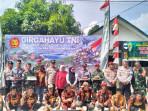 kejutan-kue-ulang-tahun-kepada-prajurit-TNI-di-Koramil-11TB-dan-Posal-Bedagai.jpg
