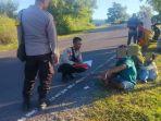 lompat-dari-mobil-yang-terbakar.jpg