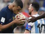 mbappe-messi-tribunmedan.jpg