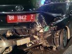 mobil-dinas-dprd-jambi-tabrakan-membawa-pelajar-bugil.jpg