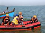 penghormatan-bagi-Muliyadi-nelayan-yang-hilang-diterjang-gelombang-tujuh-hari-lalu.jpg