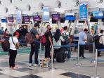 penumpang-antre-check-in-di-bandara-kualanamu-jelang-larangan-mudik.jpg