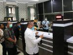 plt-wali-kota-medan-akhyar-nasution-saat-menyambangi-kantor-dpmptsp-kota-medan.jpg