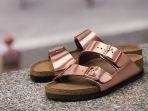 sandal-kulit-Birkenstock.jpg