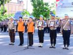 seragam-polisi-rudapaksa-dicopot-kapolda-jambi.jpg