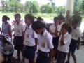 Takut Anak Malu, Penjual Bakso Hingga Kuli Bangunan Pasrah Bayar Seragam Rp1,2 Juta, Sampai Ngutang