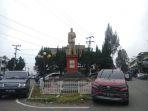 suasana-di-tugu-kapiten-purba.jpg