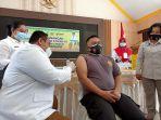 vaksinasi-covid-19-perdana-di-kabupaten-langkat.jpg