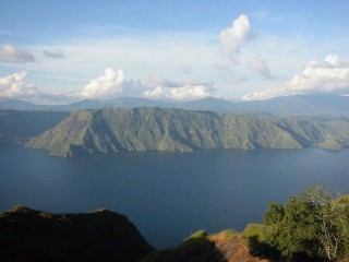 Tiga Hal Penting Untuk Danau Toba - Danau_Toba1.jpg