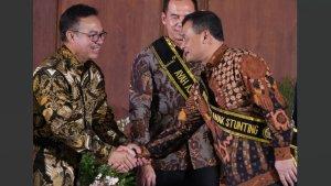 Kapolda-Jateng-Irjen-Pol-Ahmad-Luthfi-dikukuhkan-sebagai-Ayah-Asuh-Anak-Stunting.jpg