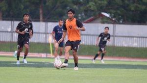 Sesi-latihan-para-pemain-Persipa-Pati-di-Stadion-Joyokusumo-Selasa-212024-sore.jpg