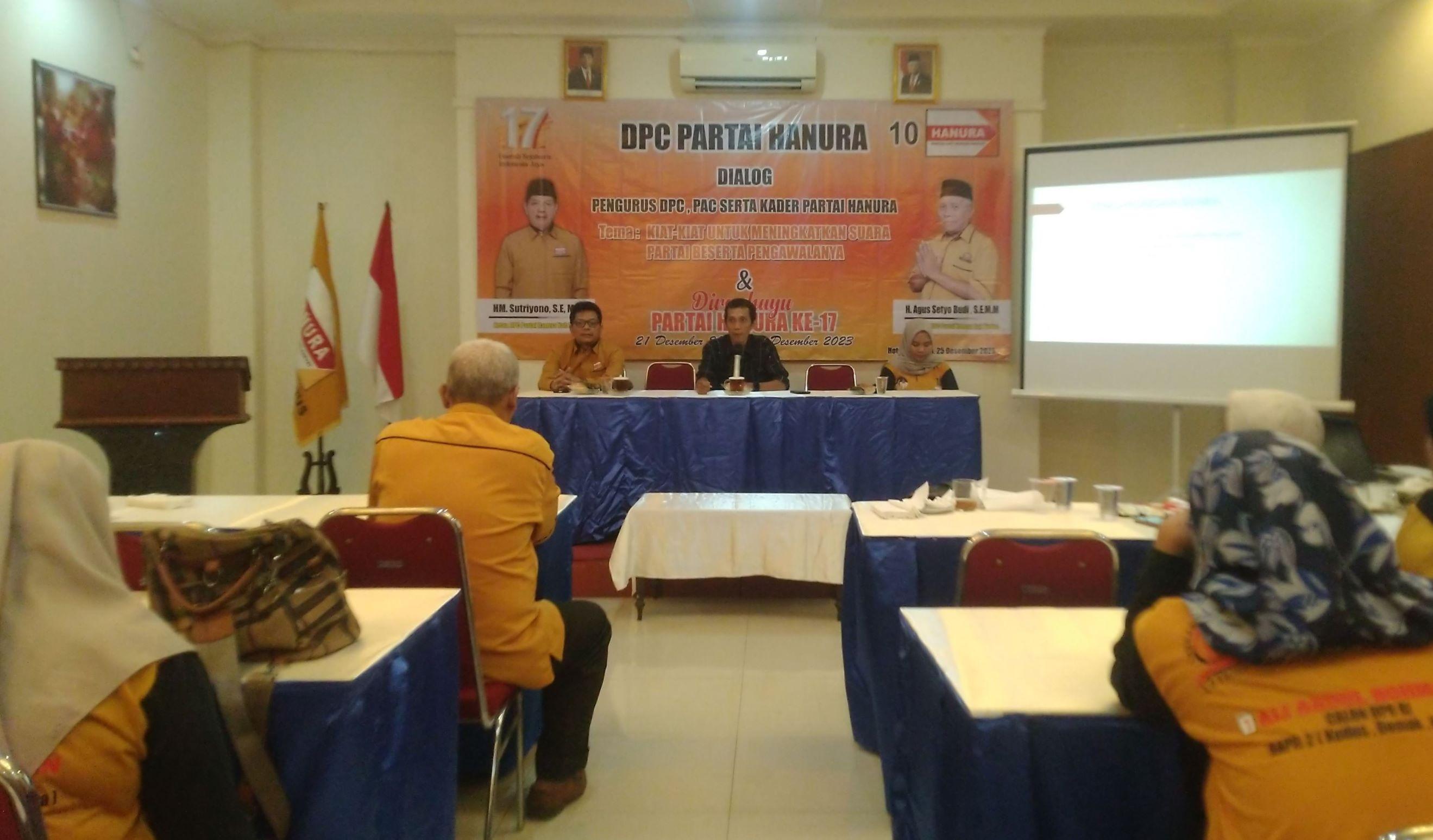 DPC-Hanura-Kudus-menggelar-dialog-pengurus-DPC-PAC-dan-kader.jpg