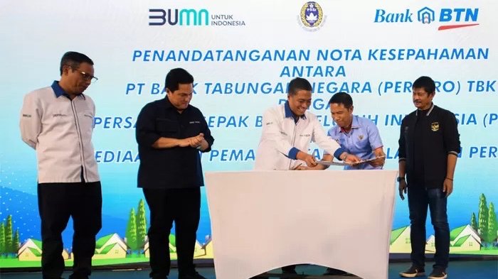 Erick Thohir Bantu Pemain Sepak Bola Miliki Hunian Terjangkau