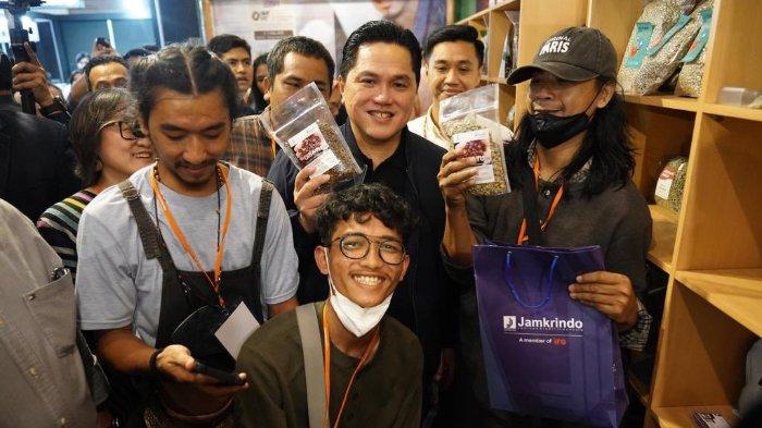 Erick-Thohir-Pemimpin-Berhasil-Bantu-UMKM-Indonesia-Tumbuhgdf546yf.jpg