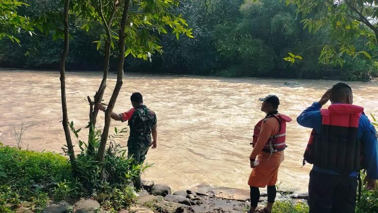 Pencarian Hari Ketiga Orang Hilang di Sungai Tuntang Semarang, Tim SAR Menyisir Hingga 40 KM