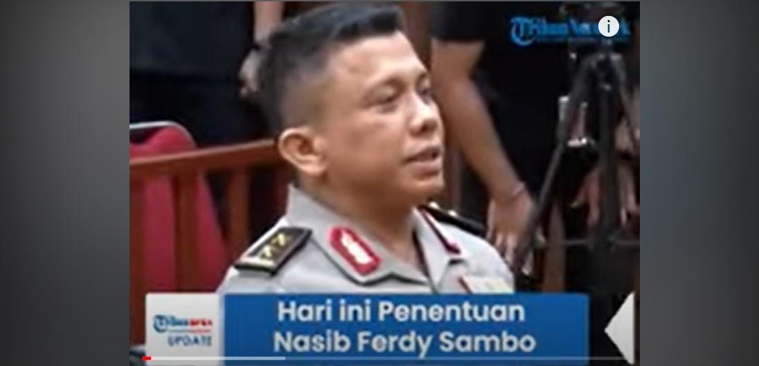 Irjen-Pol-Ferdy-Sambo-jalani-sidang-etik-untuk-menentukan-nasibnya-di-Polri.jpg
