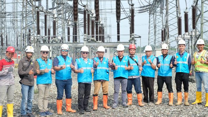Jalankan-Program-Transformasi-K3-Manajemen-PLN-UIP-JBT-Lakukan-Inspeksi-Lapanganghdf21.jpg