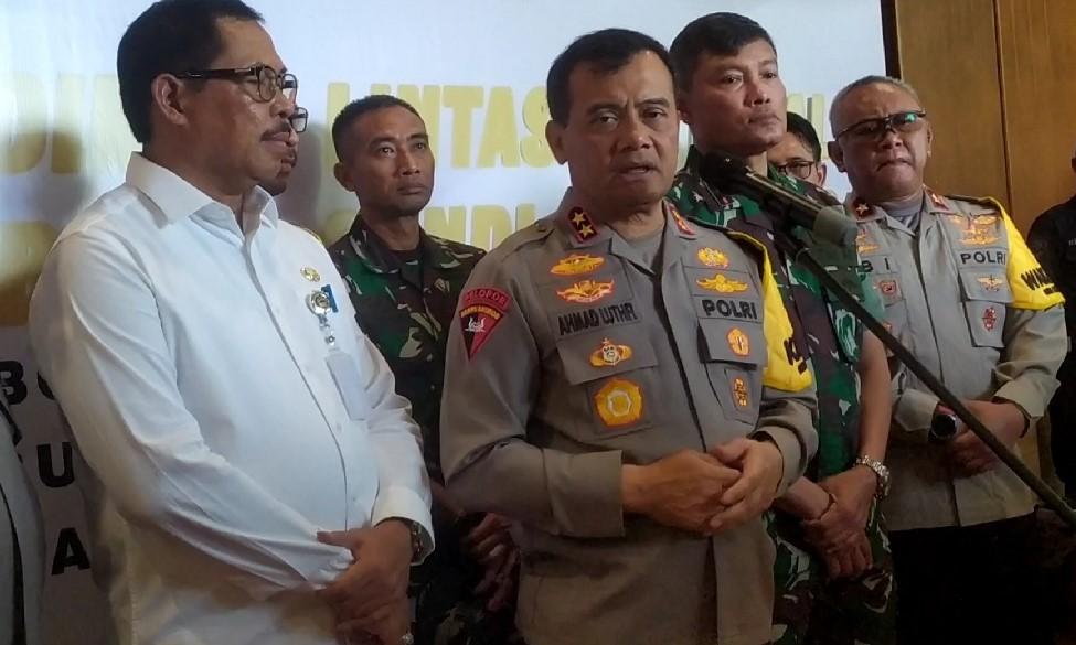 Kapolda-Jateng-Irjen-Ahmad-Lutfi-saat-1010.jpg