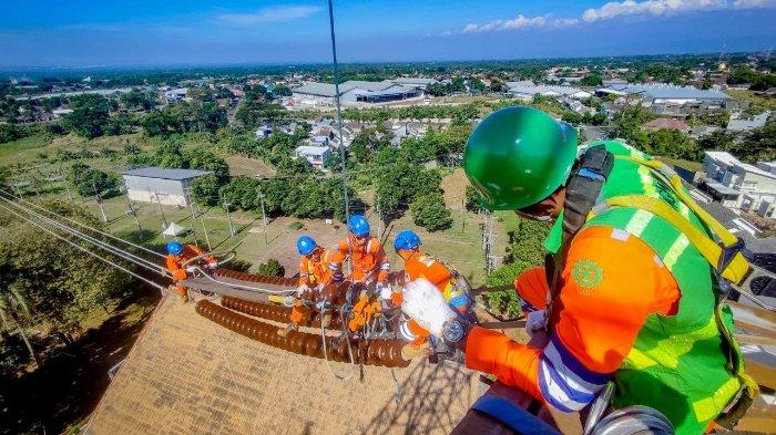 Lampaui-Target-PLN-Sukses-Turunkan-Gangguan-Listrik-Lebih-dari-25-Persen-di-Tahun-2022.jpg