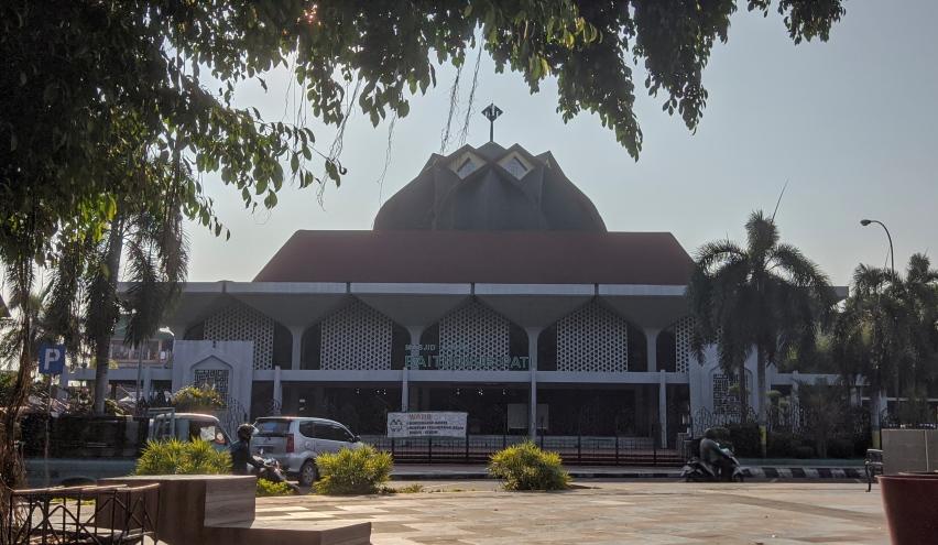 Masjid-Agung-Baitunnur-Pati-5.jpg