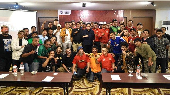 Jokowi Percaya Erick Thohir Bisa Tuntaskan Persoalan Mafia Bola