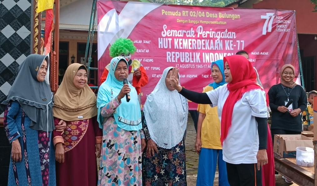 Mbah Mukasih Bingung Sebutkan Sila Kedua Lomba Hafalan Pancasila di Bulungan Jepara