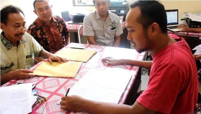 Oby, Penyandang Disabilitas di Pati Berharap Bisa Lolos Daftar Jadi Pengawas Pemilu Kelurahan
