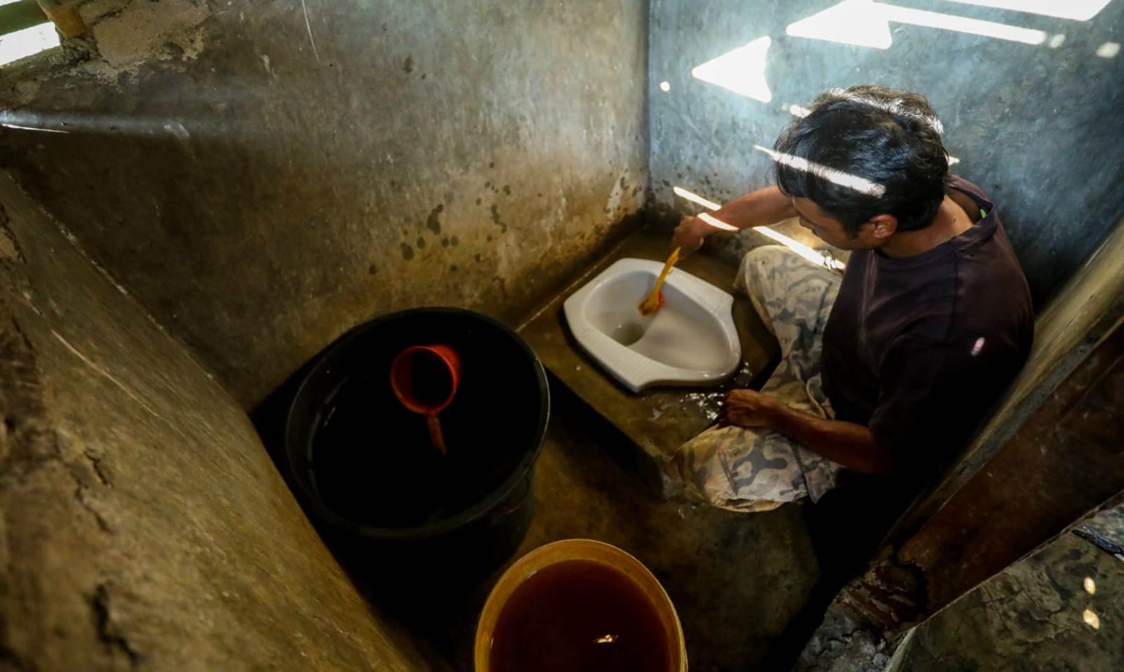 Pemprov Bagikan Jamban Gratis, Warga Cikadim Cilacap Tak Lagi BAB di Sungai: Sekarang Lebih Enakan