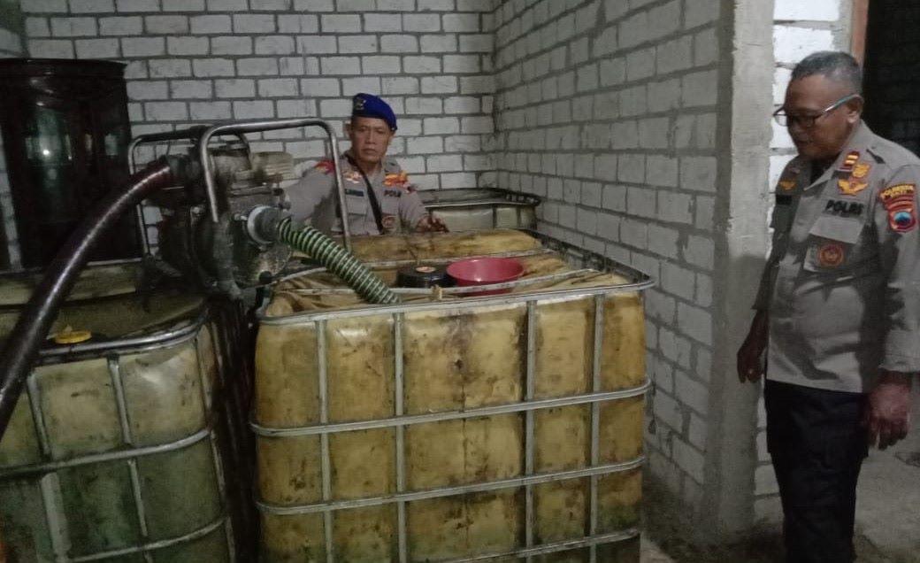 Satpolairud Pati Bongkar Mafia Solar Bersubsidi di Dukuhseti, Tangkap Tiga Orang Tersangka