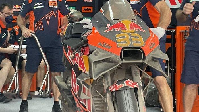 Terungkap, 2 Penyebab Aspal Sirkuit Mandalika Kotor & Berdebu, Begini Tanggapan Loris Capirossi