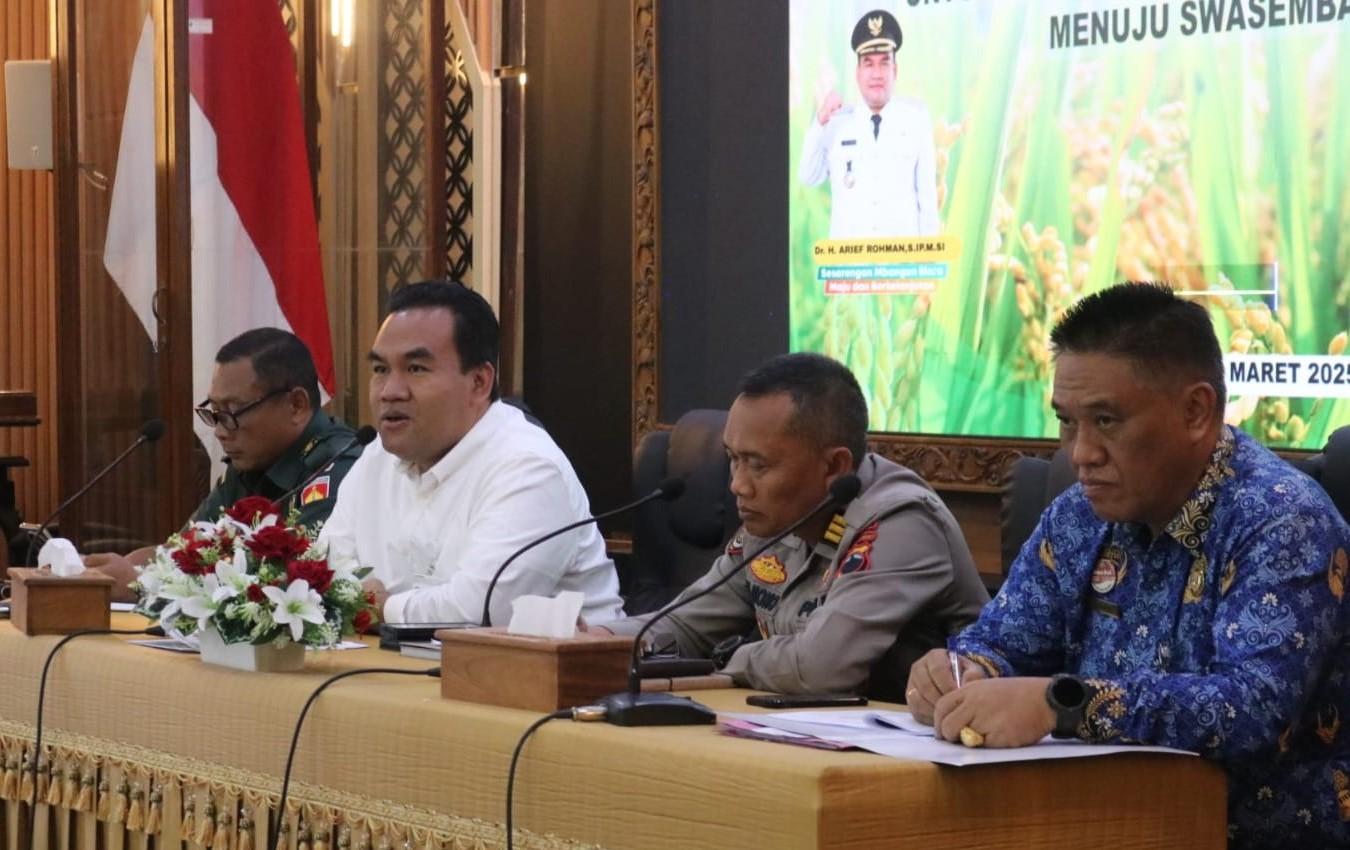 rapat-swasembada-pangan-bupati-blora-arief-rohman.jpg
