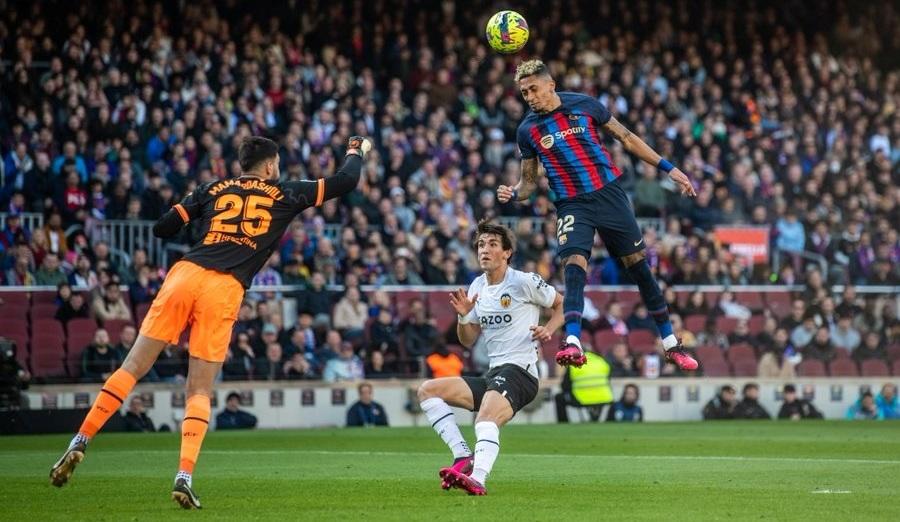 Barcelona Didakwa Suap Wasit Rp 120 Miliar Sejak 2001 - 2018