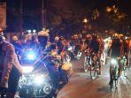 Semangat Para Pesepeda Cetak Rekor MURI Mabes Polri Jakarta-Akpol Semarang Sejauh 508 Kilometer