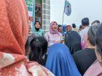 Calon-Bupati-Rembang-Vivit-Dinarini-Antasari-mengunjungi-Kampung-Nelayan.jpg