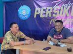 Manajer-Persiku-Kudus-Achmad-Faisal-asisten-manajer-Widoro.jpg