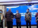Penyerahan-penghargaan-CSR-Awards-2022-diserahkan.jpg