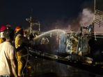 kebakaran-kapal-nelayan-terbakar-cilacap.jpg