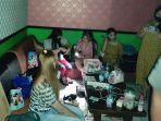 satpol-pp-kudus-razia-tempat-karaoke-jaring-pemandu-lagu-pk.jpg