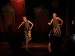 Teater Minatani Pati Pentaskan Aktor-Aktor Gumregah
