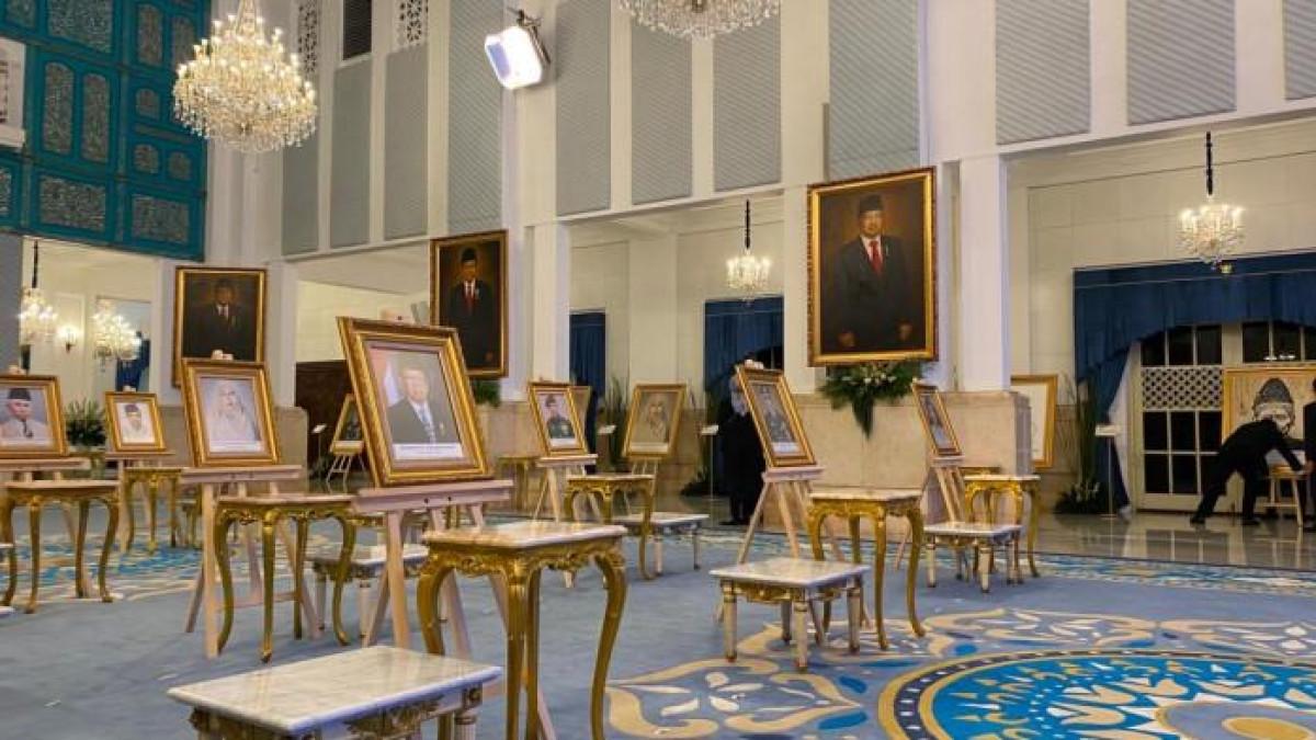 PAHLAWAN NASIONAL - Berikut ini daftar 10 tokoh yang menerima gelar Pahlawan Nasional. Ada Soeharto, Marsinah hingga Gus Dur.